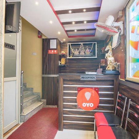 Oyo 13594 Mathrushree Residency Hotel Bangalore Bagian luar foto